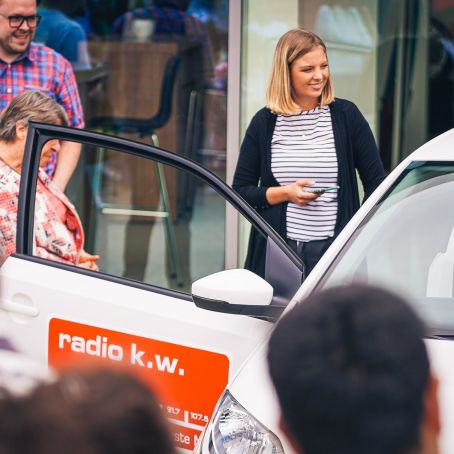 Auto Schmeink Autohaus Neueroffnung Foto Ben Ott 45