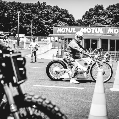 Montlhery Essenza by BEN OTT 180