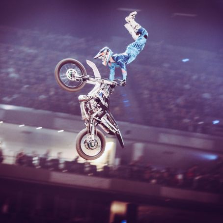 NIGHT OF THE JUMPS byBENOTT 47