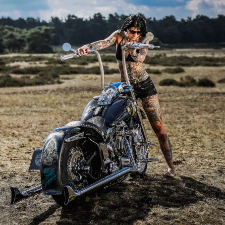 Gringo Shooting by Ben Ott  102