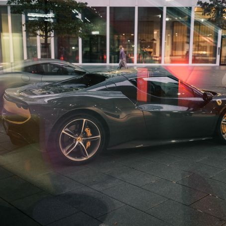 40  Ferrari Purosanque Premiere Frankfurt  14. Oktober 2022   R  BEN OTT FILM  NIKON Z 9
