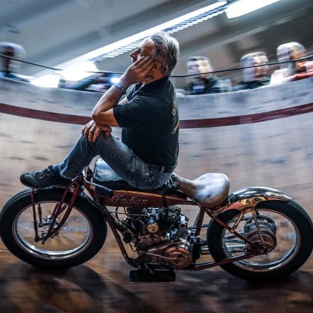 HENNY KROEZE Hell on Wheels 